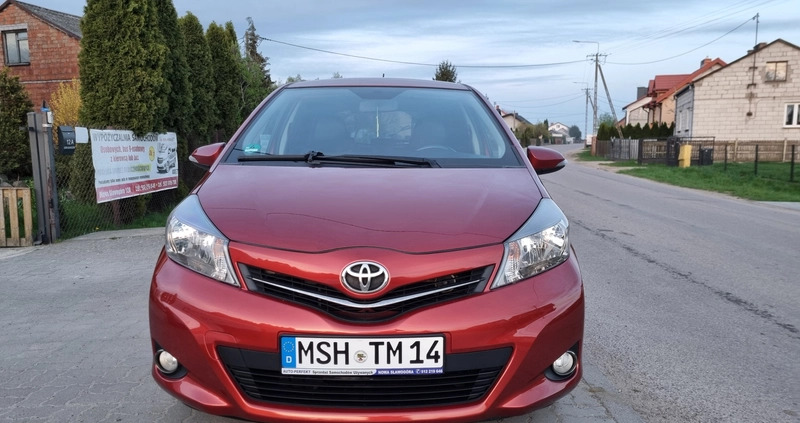 Toyota Yaris cena 30900 przebieg: 148000, rok produkcji 2011 z Sławno małe 466